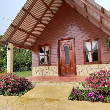 Cabanas Camino Real Santiago  외부 사진